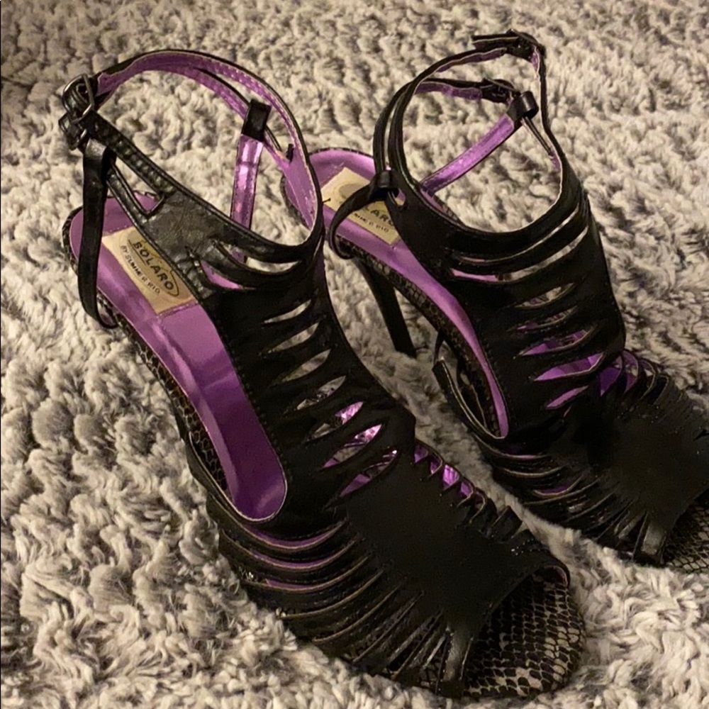 Black strapless high heels